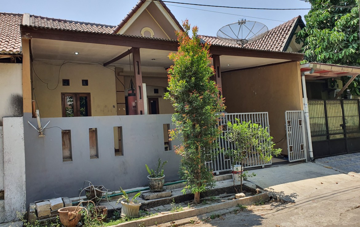 Rumah Cantik di  Cikarang  Baru  Jababeka  Harga Menarik 